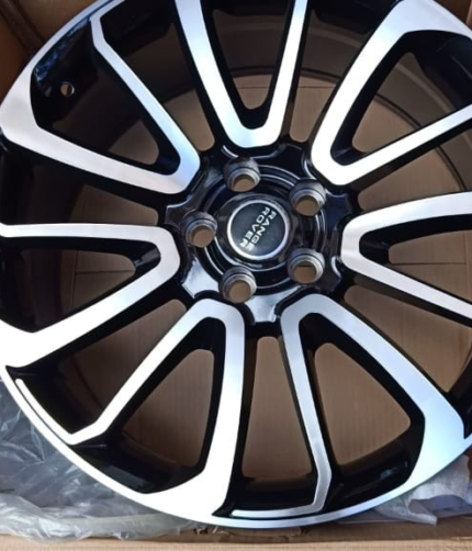 Size 21 rims for Range Rover Vogue/ Sport HSE. (Full Set)