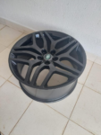 Size 20 black rims for Range Rover and Land Rover Discovery (Full Set)